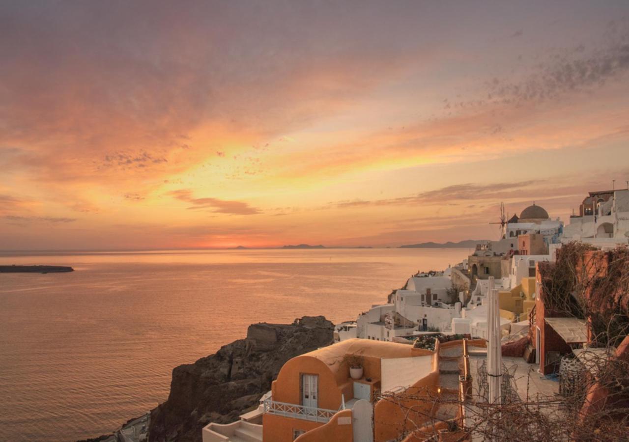 Sophia Castle View Villa Oia  Exterior photo